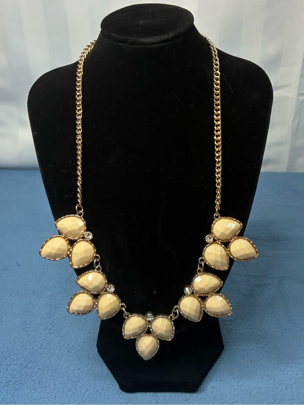 Bib Gold Chain Statement Necklace with Teardrop Cream Gemstones